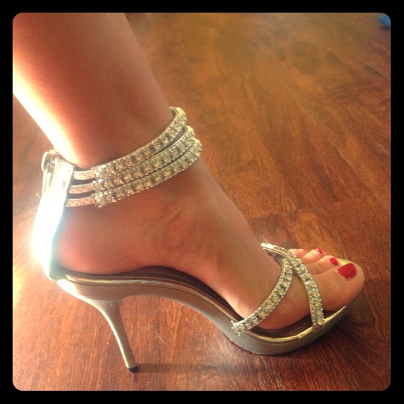 Lady luxe Shoes - Prom heels