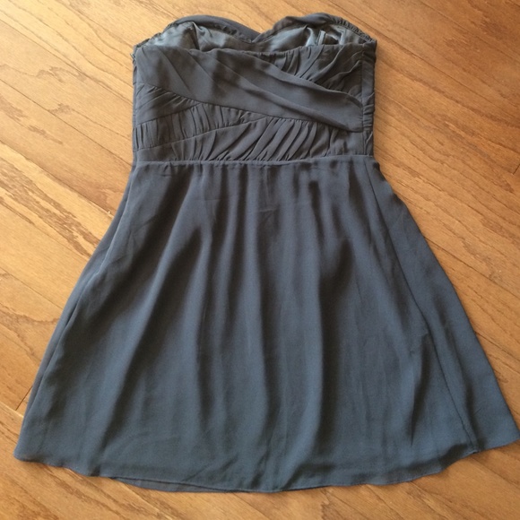 Dress - Picture 3 of 4