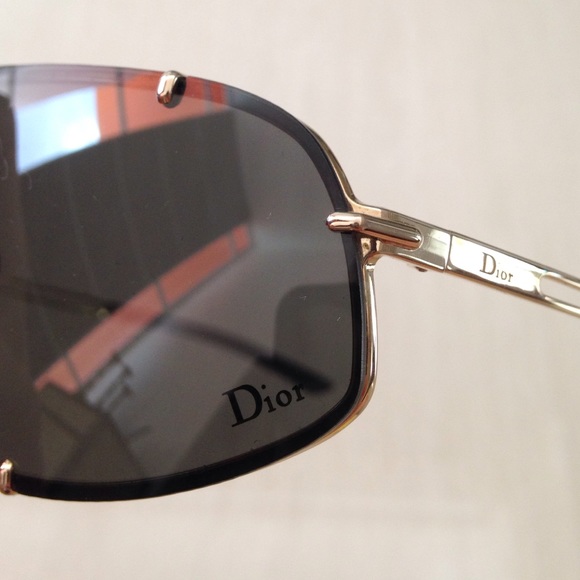 Dior sunglasses - Picture 2 of 3