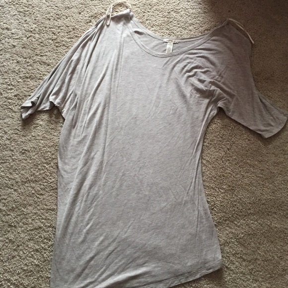 Off the shoulder t shirt