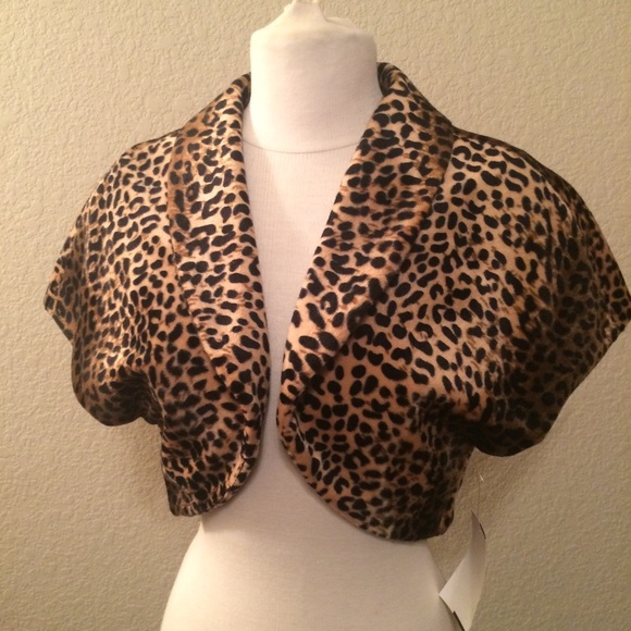 Leopard Print Shrug - size large
