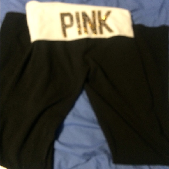 🚫🚫sold🚫🚫 Victoria secret Yoga capris!