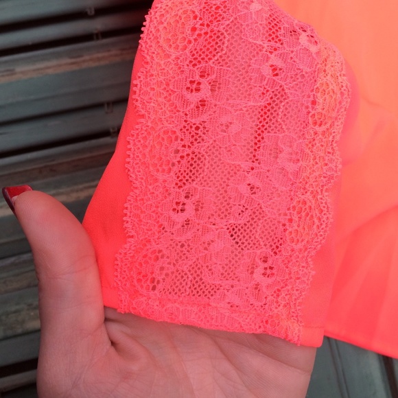 H&M Neon Coral Lace Inset Tank - Picture 2 of 5