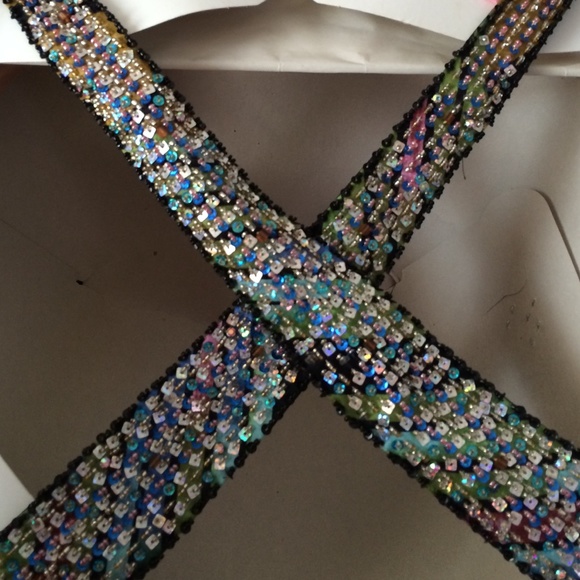 New listing: dress:sold - Picture 3 of 4