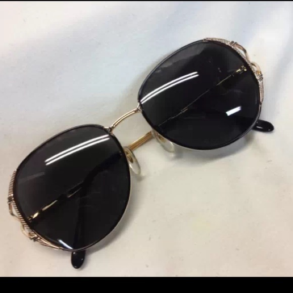 Fierce Italian Vintage Black + Gold Sunnies.