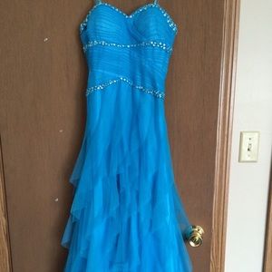 Strapless blue prom dress