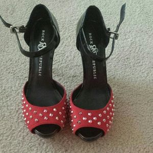 Rock & Republic pumps