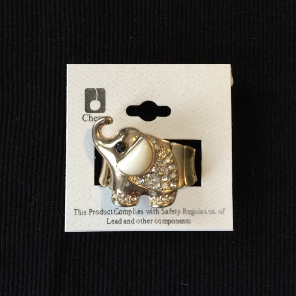 Elephant ring, Ivory and gold.