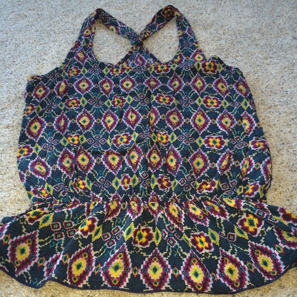 Aztec print top - Picture 2 of 3