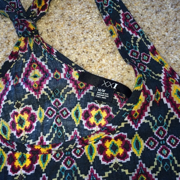 Aztec print top - Picture 3 of 3