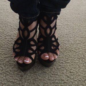 🎀🎀❤️💞Black wedges❤️❤️🎀