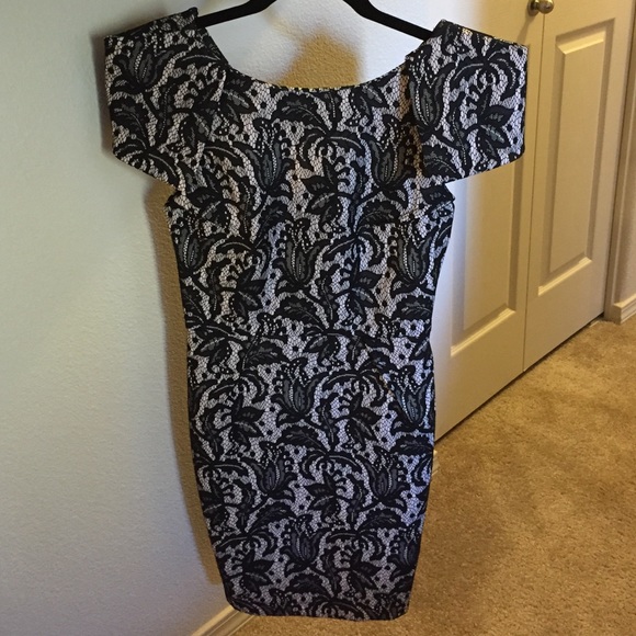 Cute lace Topshop dress