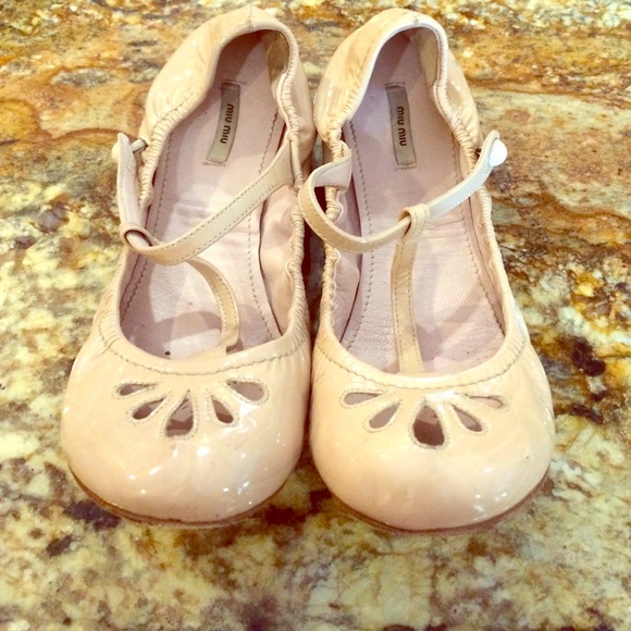 Mui Mui ballerina fold up flats.