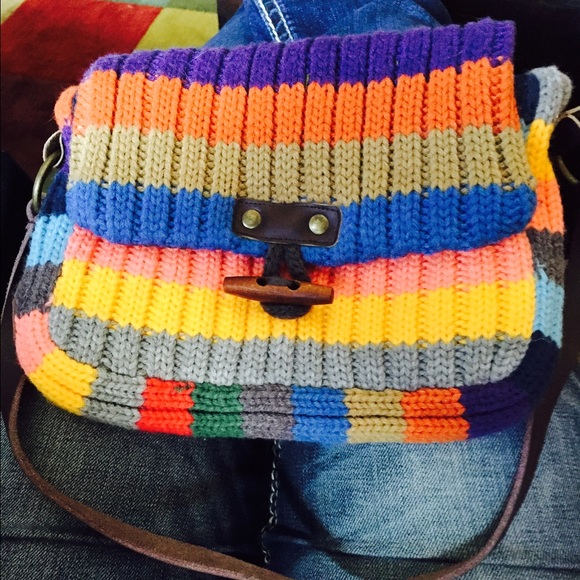 Cute Small Mossimo purse. NWT.