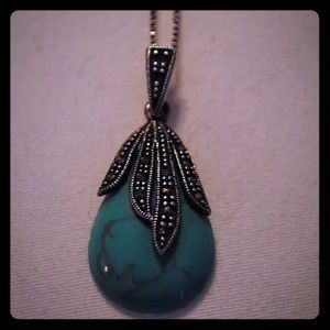 Turquoise stone necklace w/ sterling silver chain