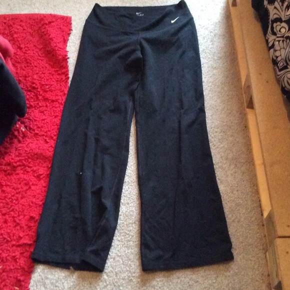 Nike yoga pants