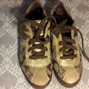 COACH Sneakers