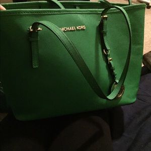 Michael Kors bright green spring bag