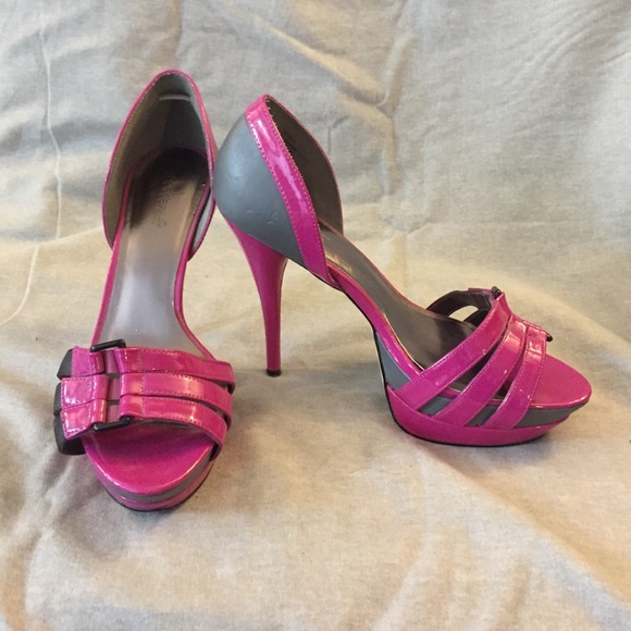 ShoeDazzle Danger in gray and magenta