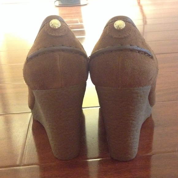 Michael Kors Rory Wedge - Picture 4 of 4