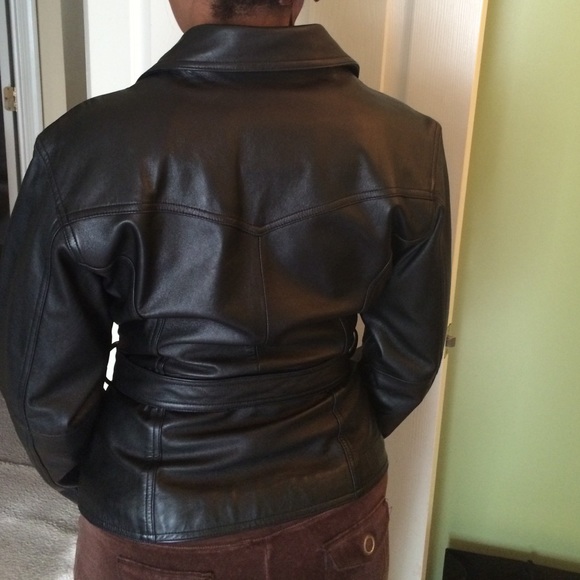Leather jacket - Picture 4 of 4