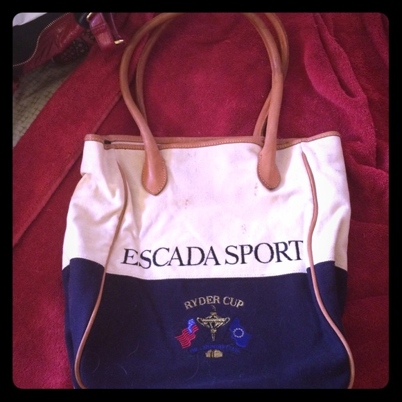 Escada Sport carry bag👜⚓️⛵️