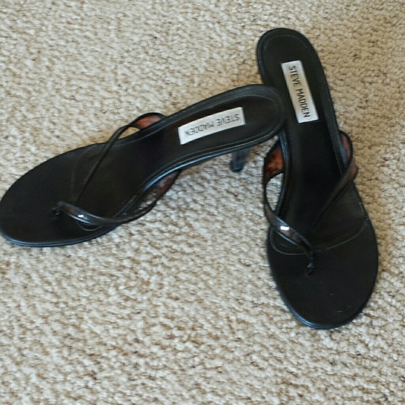 Steve Madden "Blay" thong heels