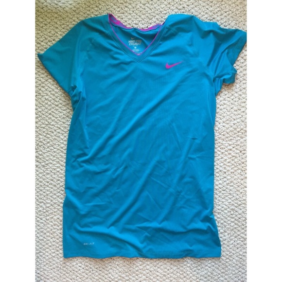 nike dry fit v-neck