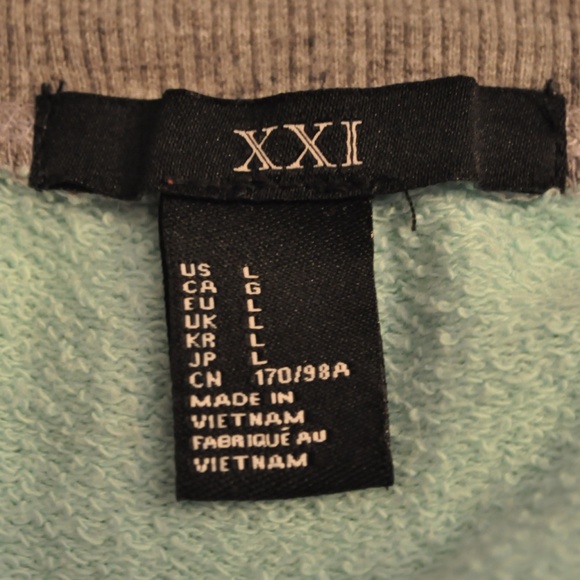 Baseball Tea Sweater - Picture 4 of 4