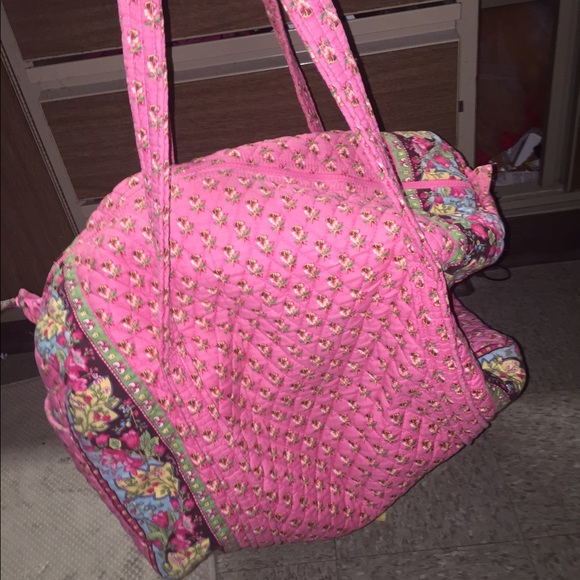 Small and large Vera Bradley duffle bag set