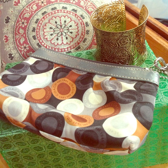 Coach Clutches & Wallets - Coach wristlet