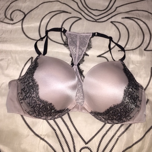Sold ❌❌Victoria's Secret Bra