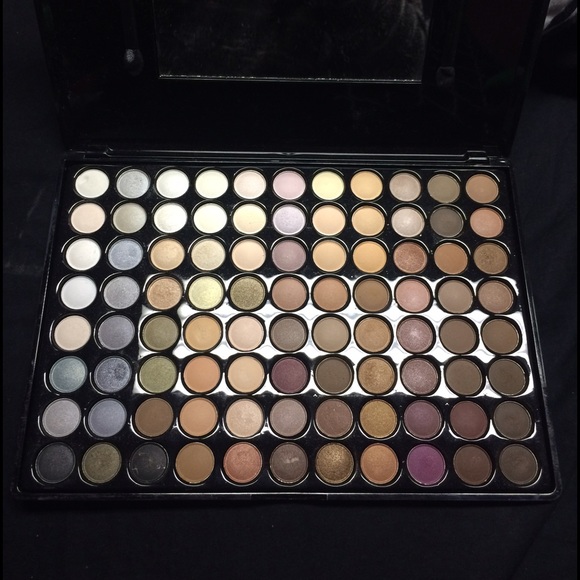Other - 88 eyeshadow neutral palette