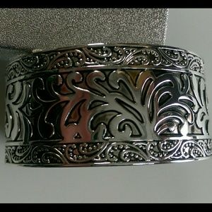 Beautiful Silver Monte Carlo Bracelet