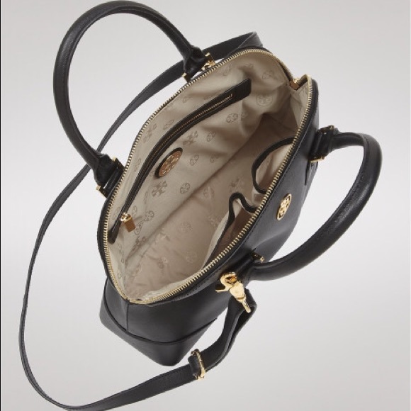 Authentic Tory Burch Black Robinson Dome Satchel - Picture 3 of 3