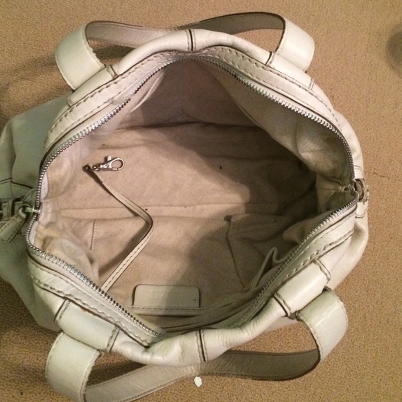 Purse - Picture 2 of 3