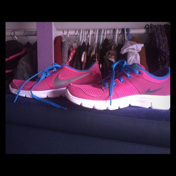 Nike shoes