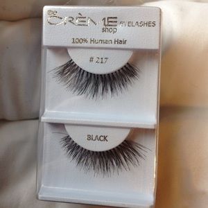 Fake eyelashes