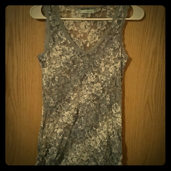 Blue/White lace stretch tank top.