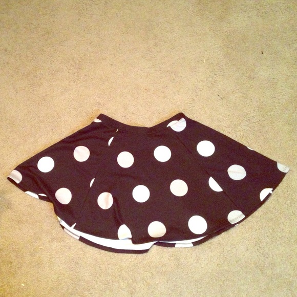 Pokadot Skater Skirt (Forever 21) - Picture 1 of 1