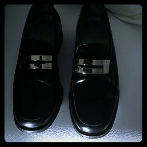 GUCCI LOAFERS