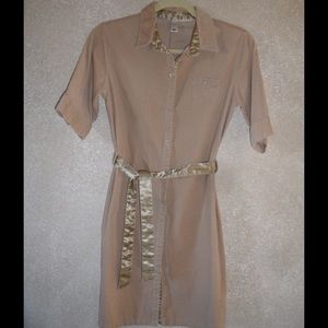 Old navy beige dress