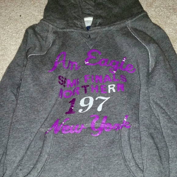 SOLD!! American eagle sweatshirt - Picture 1 of 1