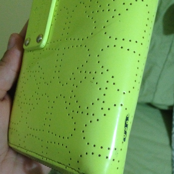 Kate spade large neon wallet - Picture 4 of 4