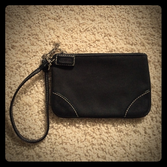 Authentic Coach Wristlet