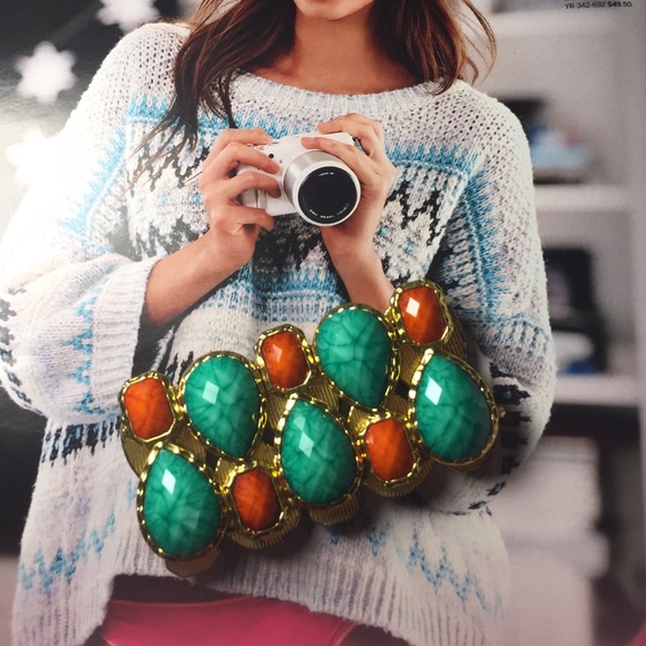 Jeweled bracelet - Picture 1 of 3