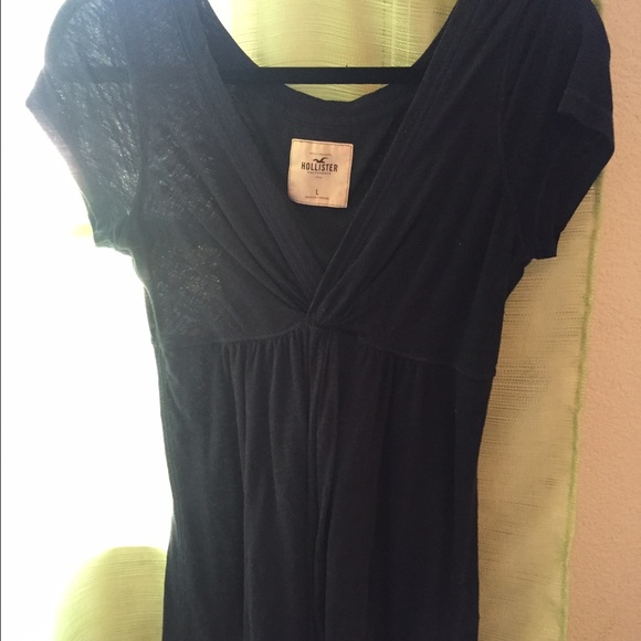 Hollister navy blouse