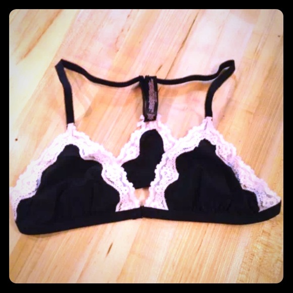 Victoria's Secret Bralette - Large