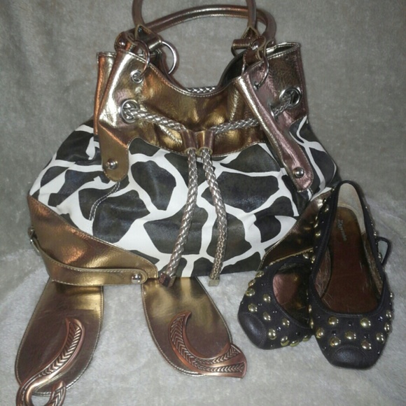 Large, Gold Accented, Animal Print Tote.