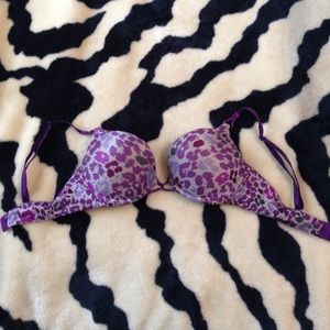 Victoria's Secret bombshell bra